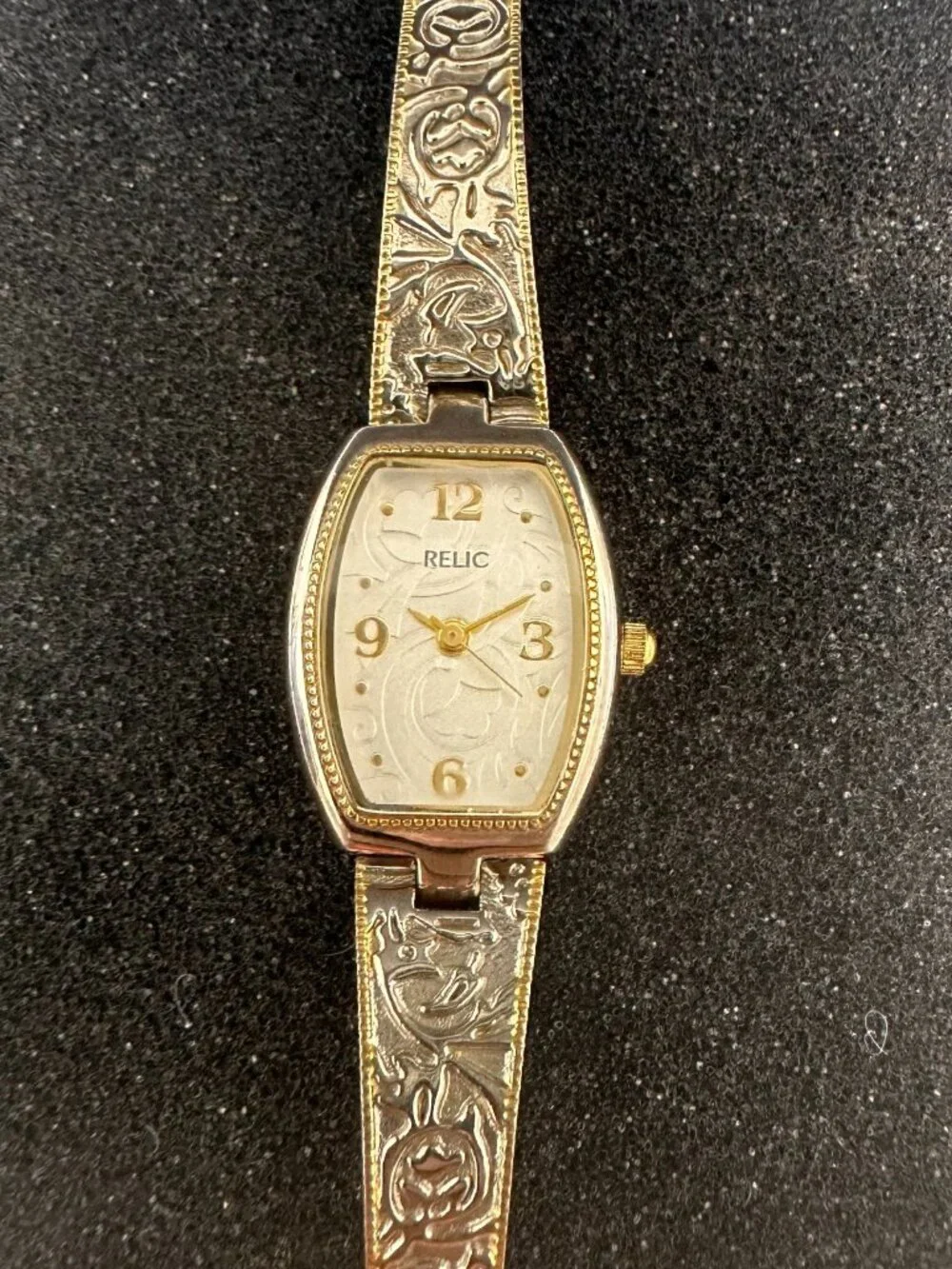 3/$30 Relic Watch Women Silver Gold Two Tone Floral Embossing New Battery 6